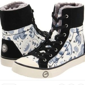 UGG Stellah Fur Lined Hightop  Sneakers Size 8.5